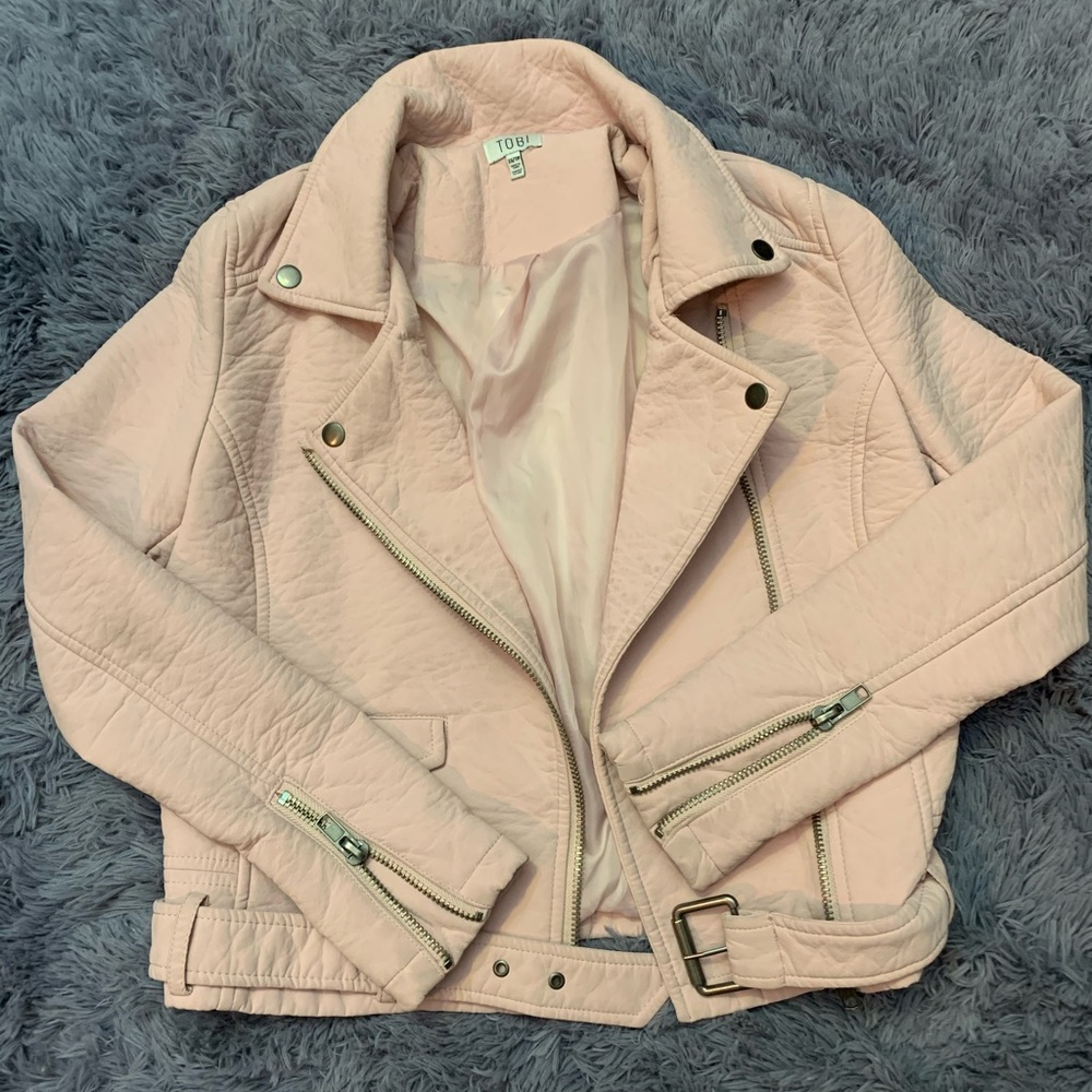💕 Grease vibes 💕 Fitted light pink moto jacket